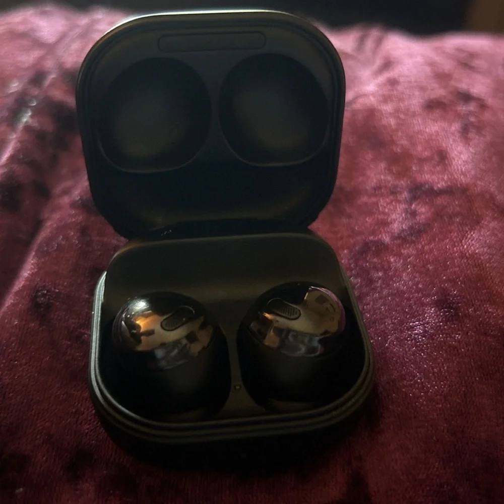 SAMSUNG Galaxy Buds Pro - Phantom Black noise canceling